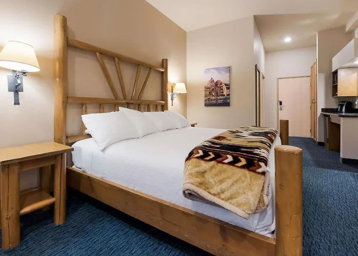 Best Western Plus Kentwood Lodge